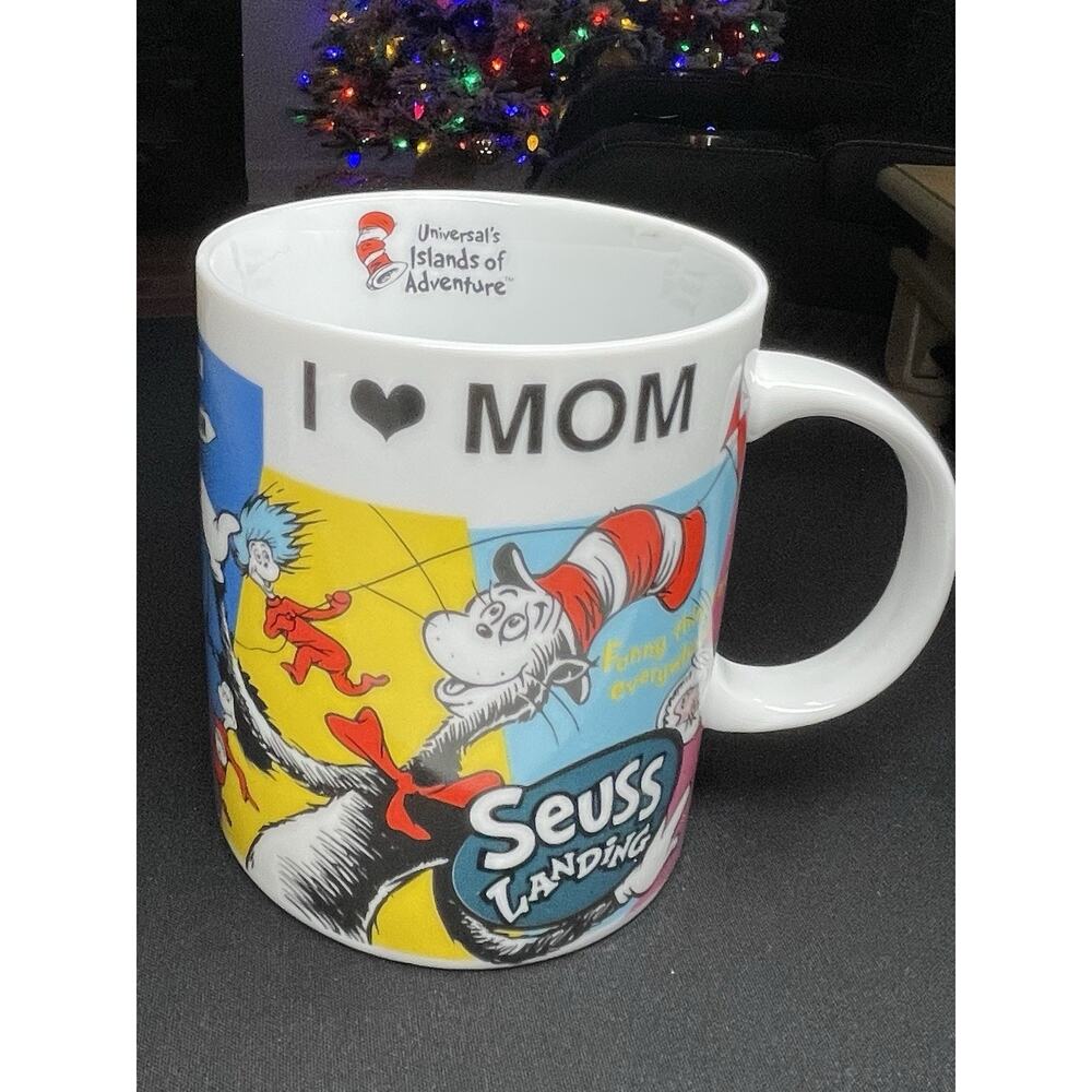 Dr Seuss with Thing 1 & 2 Universal Islands Adventure I Love Mom 12 oz Cup Mug